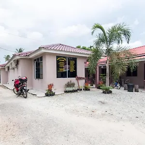 Kampung 2* Pantai Cenang (Langkawi)